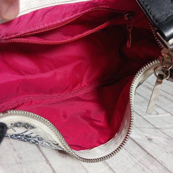 VTG Le SportSac x L.A.M.B. Black White One Zip Shoulder Bag Silver Hardware 9x6" - Picture 9 of 16